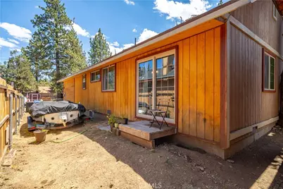 969 Hemlock, Big Bear City, CA 92314 - Photo 38