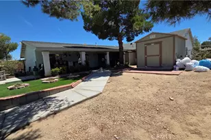 14262 La Mesa Rd, Victorville, CA 92392 - Photo 22
