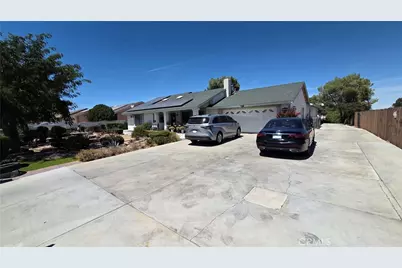 14262 La Mesa Rd, Victorville, CA 92392 - Photo 2