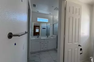 27418 Pioneer Ct, Valencia, CA 91381 - Photo 6