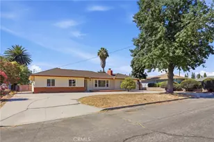 371 E Mariposa Dr, Rialto, CA 92376 - Photo 4