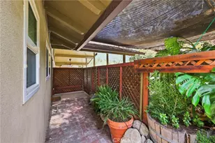 838 Maryhurst, Claremont, CA 91711 - Photo 32