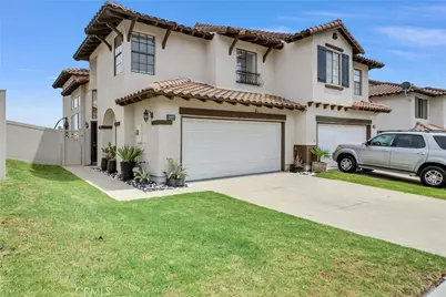 2097 San Antonio Drive, Corona, CA 92882 - Photo 2