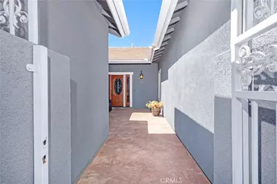 13400 Baylor, Victorville, CA 92392 - Photo 6