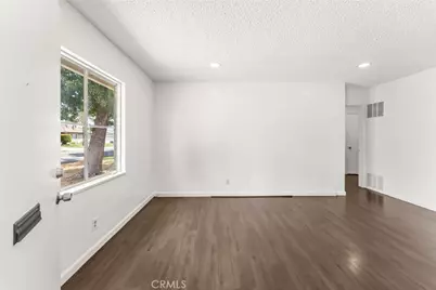 237 W Van Koevering Street, Rialto, CA 92376 - Photo 4