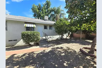 237 W Van Koevering Street, Rialto, CA 92376 - Photo 10