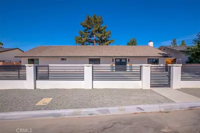 9226 Locust, Fontana, CA 92335 - Photo 2