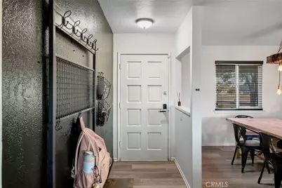 21011 Valencia, Apple Valley, CA 92308 - Photo 2