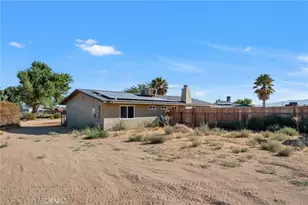 21011 Valencia, Apple Valley, CA 92308 - Photo 26