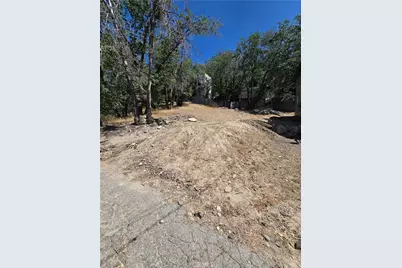 33460 Lakeview, Running Springs, CA 92382 - Photo 2