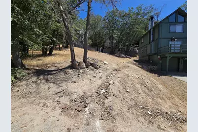 33460 Lakeview, Running Springs, CA 92382 - Photo 1