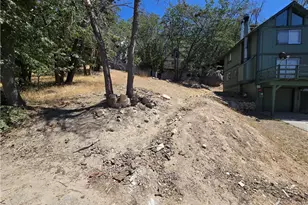 33460 Lakeview, Running Springs, CA 92382 - Photo 1