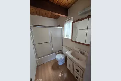 33460 Lakeview Dr, Running Springs, CA 92382 - Photo 8