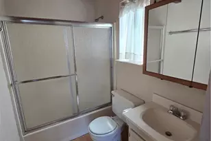 33460 Lakeview Dr, Running Springs, CA 92382 - Photo 8