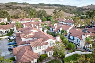 14 Via Entrada, Rancho Santa Margarita, CA 92688 - Photo 2