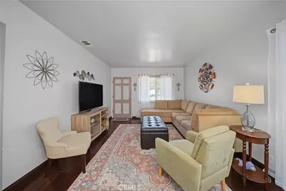 1938 Grier, Pomona, CA 91766 - Photo 4
