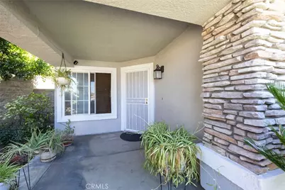 7085 Hope Court, Fontana, CA 92336 - Photo 4