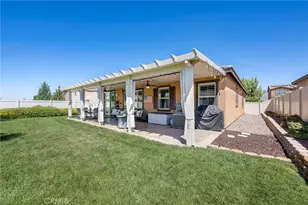 1476 Wicklow, Redlands, CA 92374 - Photo 60