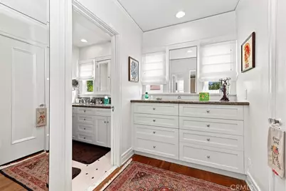 2240 N Berendo, Los Angeles, CA 90027 - Photo 24