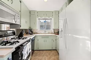 538 W F St, Ontario, CA 91762 - Photo 14