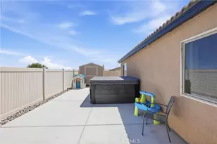 913 Condor, Barstow, CA 92311 - Photo 32