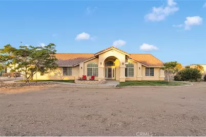 8755 Kittering, Oak Hills, CA 92344 - Photo 2