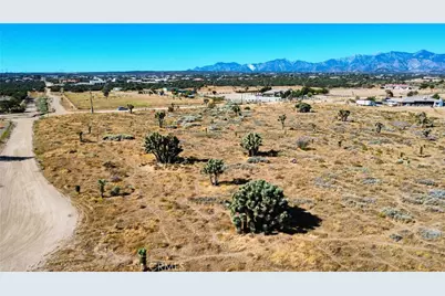 1 Muscatel Street, Phelan, CA 92371 - Photo 30