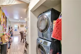 8811 Mary Ave, Los Angeles, CA 90002 - Photo 20