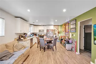 8811 Mary Ave, Los Angeles, CA 90002 - Photo 16