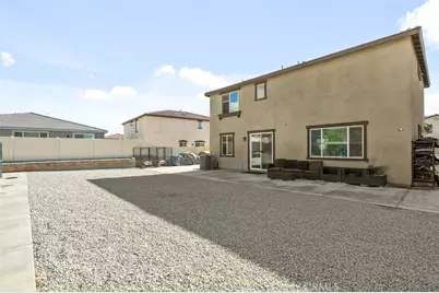35256 Lopez, Beaumont, CA 92223 - Photo 12
