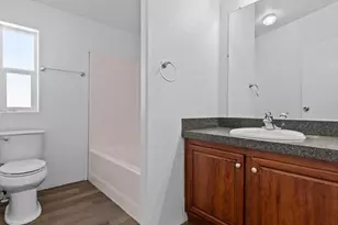 5670 Hollister Rd, Phelan, CA 92371 - Photo 22