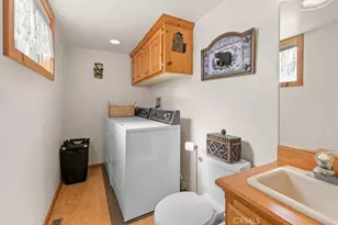 416 Pineview, Big Bear City, CA 92314 - Photo 28