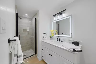 944 N Lyman Avenue, Covina, CA 91724 - Photo 14