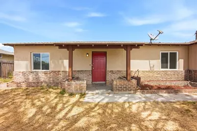 548 E Etiwanda, Rialto, CA 92376 - Photo 6