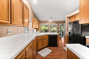3242 Hyatt Rd, San Bernardino, CA 92407 - Photo 10