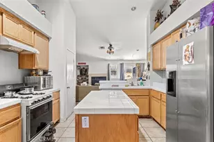 12621 Garden, Victorville, CA 92395 - Photo 6