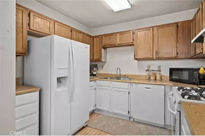 1356 1/2 Bowen, Upland, CA 91786 - Photo 6