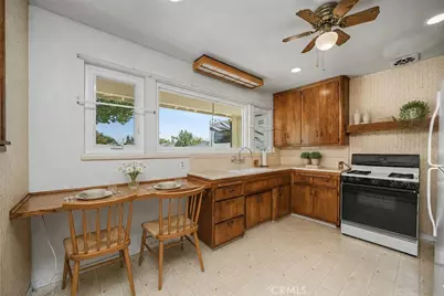 138 N Vecino Avenue, Glendora, CA 91741 - Photo 12