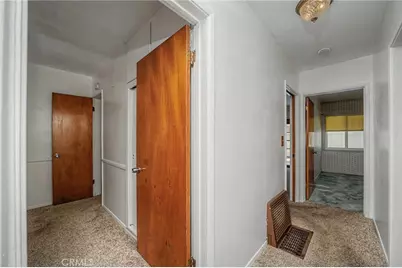 138 N Vecino Avenue, Glendora, CA 91741 - Photo 32