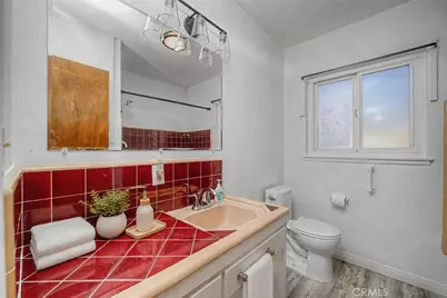 138 N Vecino Avenue, Glendora, CA 91741 - Photo 26