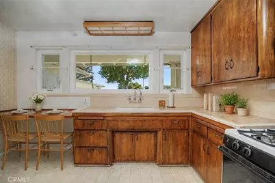 138 N Vecino Avenue, Glendora, CA 91741 - Photo 14
