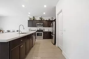 14219 Fir St, Oak Hills, CA 92344 - Photo 18