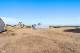 12858 Atsina, Phelan, CA 92371 - Photo 16