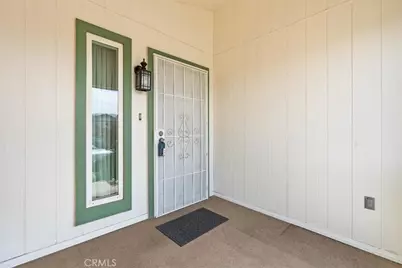 1300 W Menlo #107, Hemet, CA 92543 - Photo 6