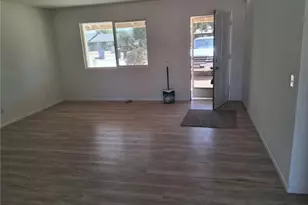 22304 Lone Eagle, Apple Valley, CA 92308 - Photo 2