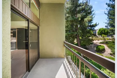 805 Temple Terrace #301, Los Angeles, CA 90042 - Photo 16