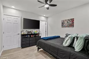 7941 Lemona Ave, Panorama City, CA 91402 - Photo 16