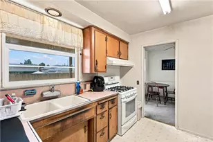 868 James Pl, Pomona, CA 91767 - Photo 10