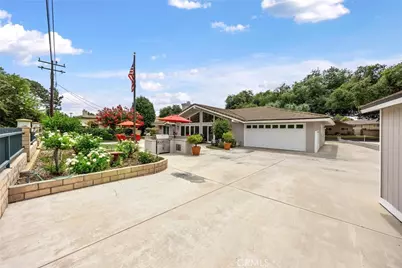 1328 Loma Sola, Upland, CA 91786 - Photo 50