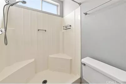 1522 Creekside Drive, San Bernardino, CA 92407 - Photo 34